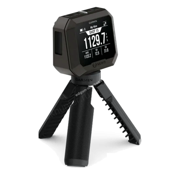 Вид с надетой крышкой объектива: хронограф Garmin Xero C2